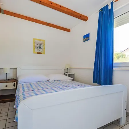 Jako-5 By Interhome Apartman Slatine