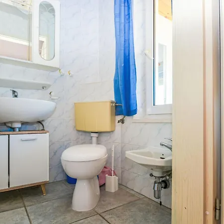 Jako-5 By Interhome * Slatine